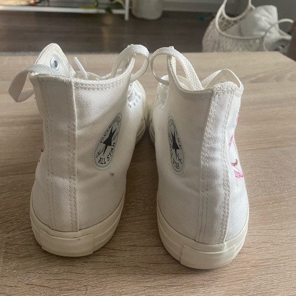 Embroidered Converse - Picture 2 of 6